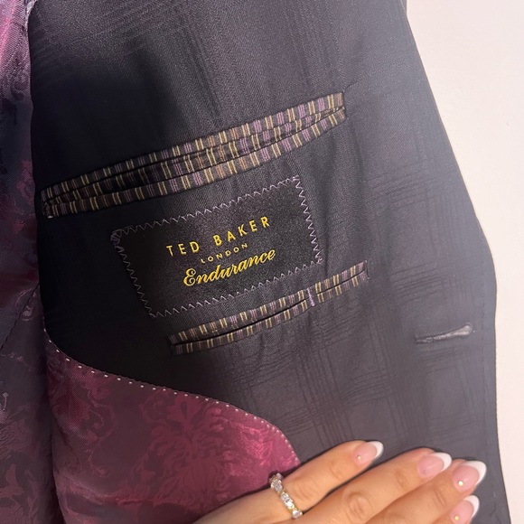 TED BAKER suit - Picture 12 of 12